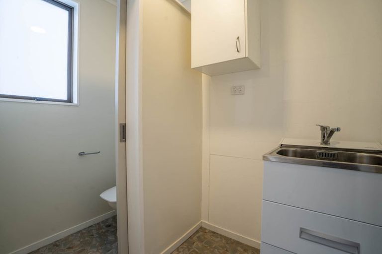 Photo of property in 6/29 Main Road, Tawa, Wellington, 5028