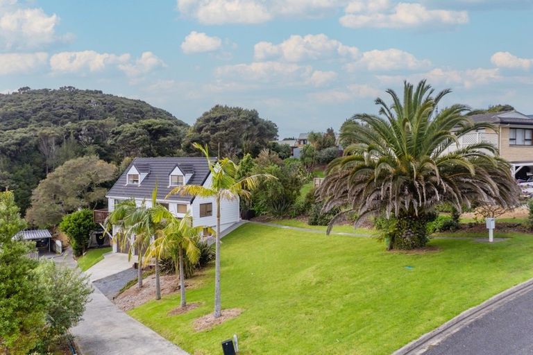 Photo of property in 6 Puketiro Place, Paihia, 0200
