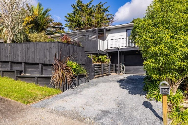 Photo of property in 13 Tui Grove, Paihia, 0200