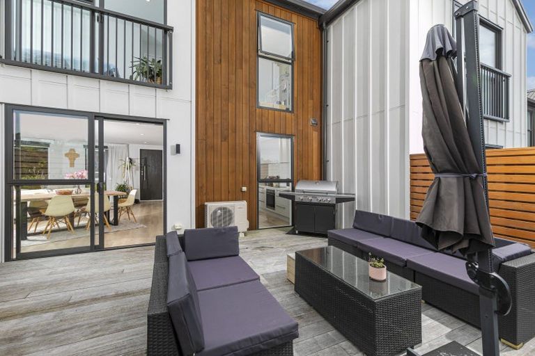 Photo of property in 105 Bonair Crescent, Silverdale, 0932