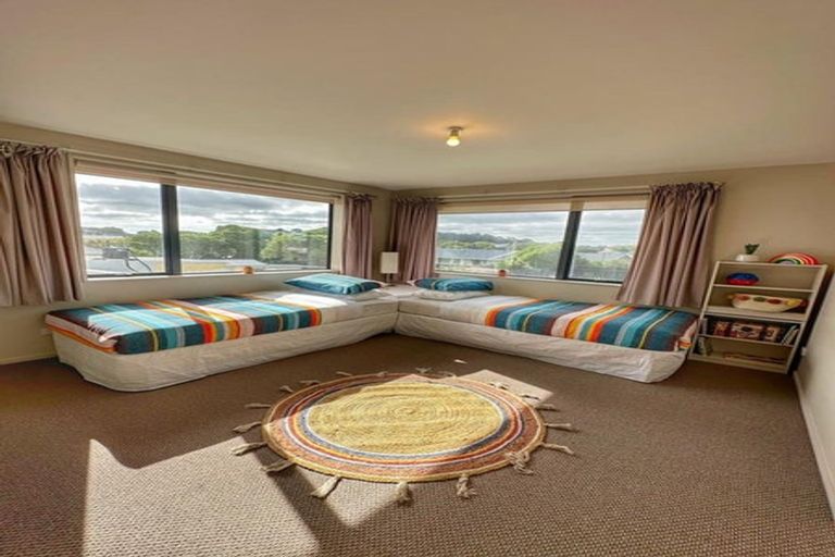 Photo of property in 64 Keppel Street, New Brighton, Christchurch, 8083