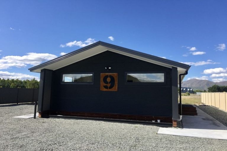 Photo of property in 9 Cirrus Place, Omarama, 9412