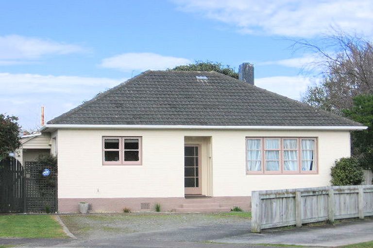 Photo of property in 44 Millar Street, Terrace End, Palmerston North, 4410
