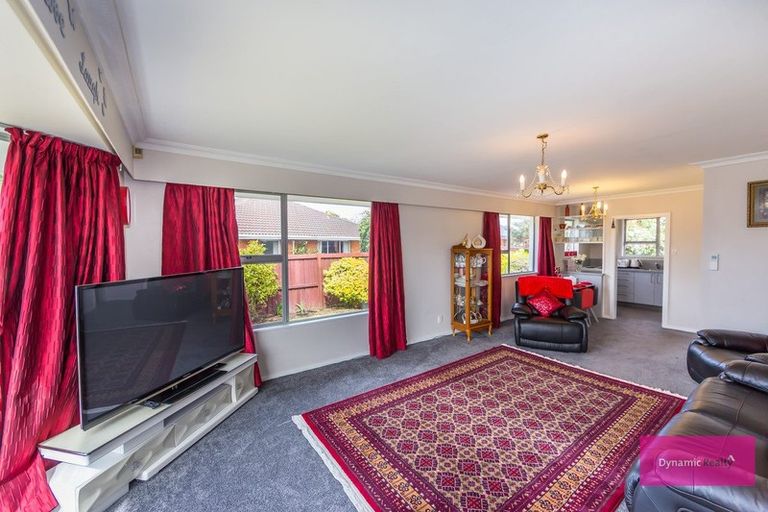Photo of property in 2 Witbrock Crescent, Burnside, Christchurch, 8053