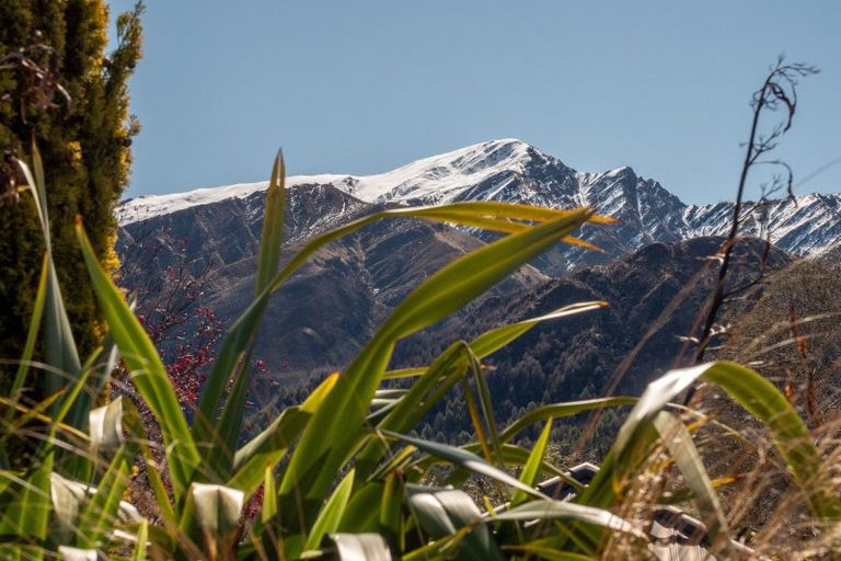 Photo of property in 15 Bracken Street, Arrowtown, 9302