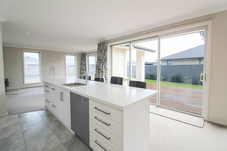 Photo of property in 22 Silver Springs Boulevard, Mosgiel, 9024