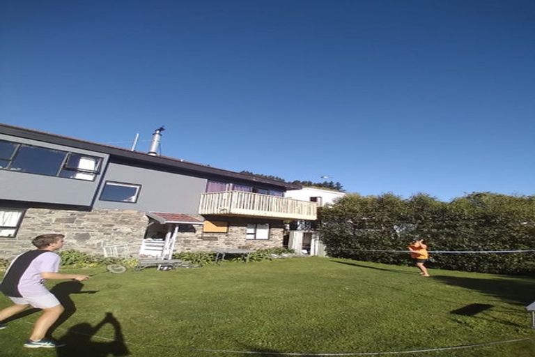 Photo of property in 1 Governors Bay Road, Cass Bay, Lyttelton, 8082