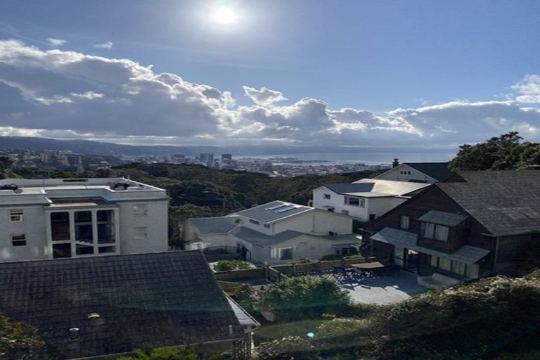 Photo of property in Manston Apartments, 3d/145 Ohiro Road, Brooklyn, Wellington, 6021