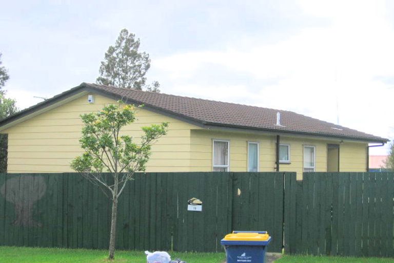 Photo of property in 13 Silverstone Place, Henderson, Auckland, 0612