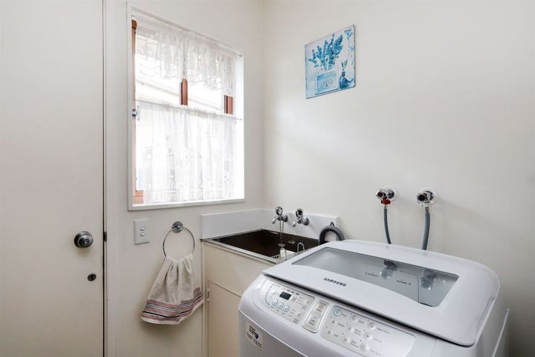 Photo of property in 1/503 Frederick Street, Mahora, Hastings, 4120