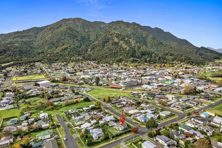 Photo of property in 14 Terminus Street, Te Aroha, 3320
