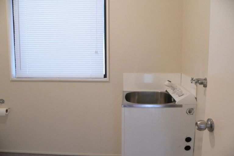 Photo of property in 58 Collins Avenue, Tawa, Wellington, 5028