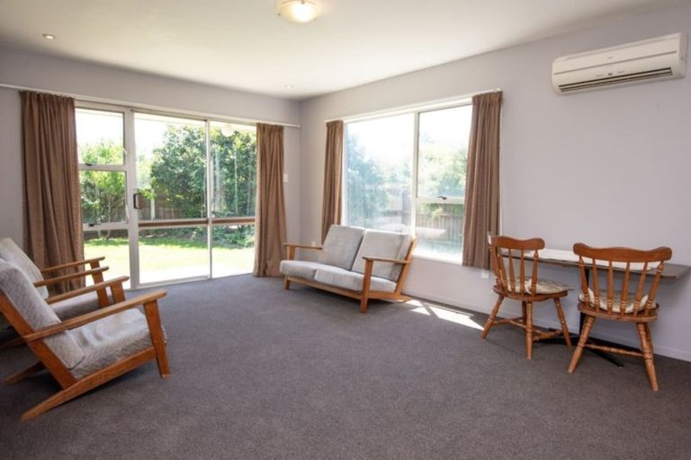Photo of property in 1/289 Main South Road, Hornby, Christchurch, 8042