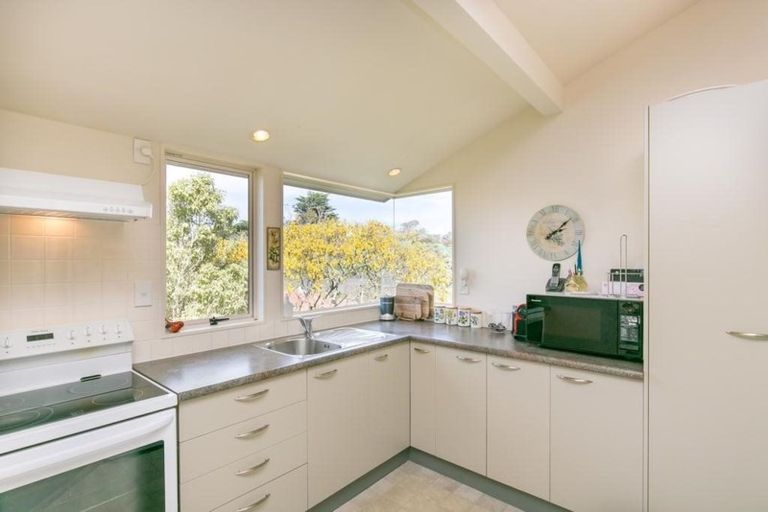 Photo of property in 6a Pony Grove, Churton Park, Wellington, 6037