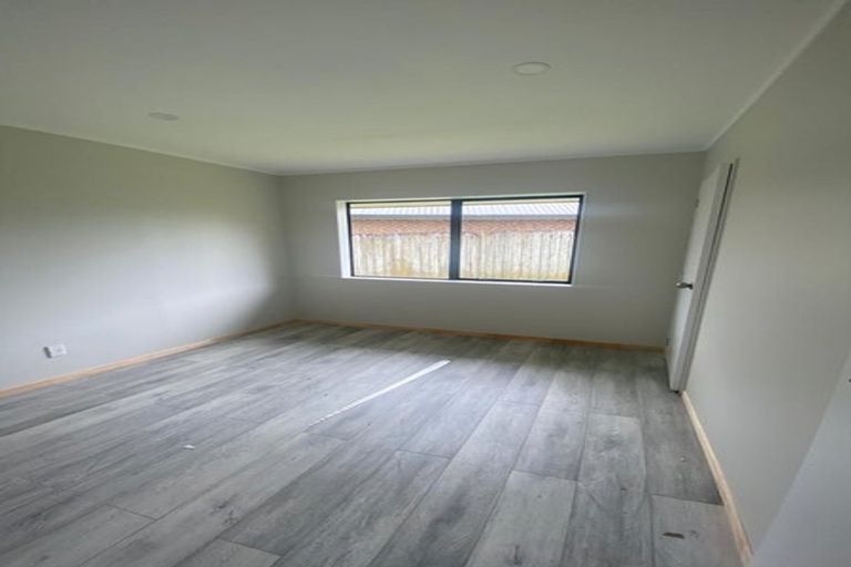 Photo of property in 1/44 Wai Iti Place, Clendon Park, Auckland, 2103