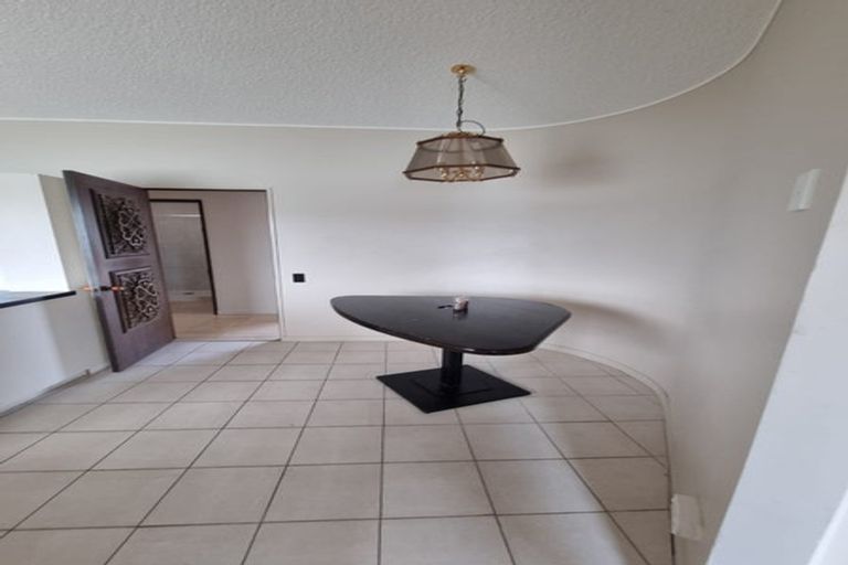 Photo of property in 9 Rangitane Street, Maupuia, Wellington, 6022