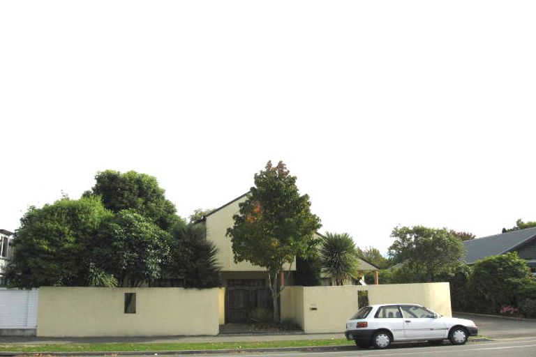 Photo of property in 2/127 Clyde Road, Ilam, Christchurch, 8041