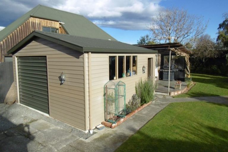 Photo of property in 34 Richards Avenue, Papanui, Christchurch, 8053