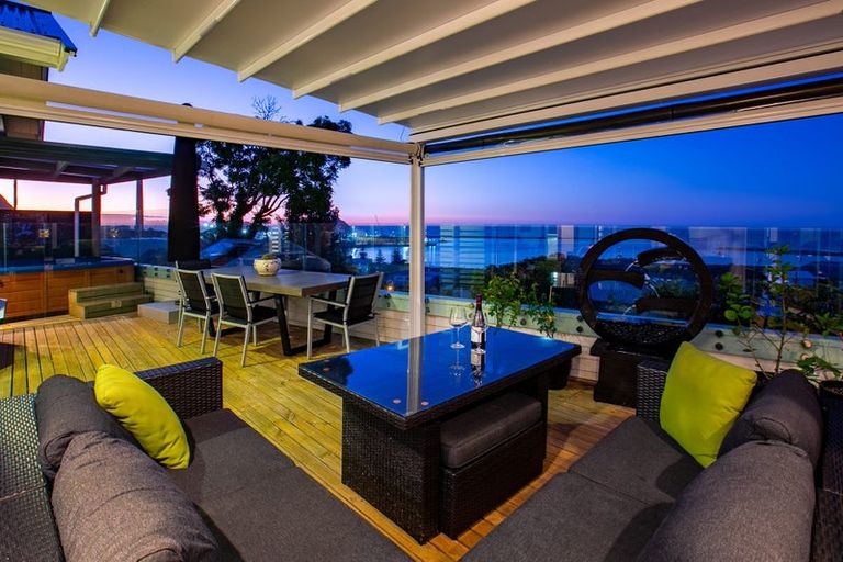 Photo of property in 27a Bayly Road, Moturoa, New Plymouth, 4310