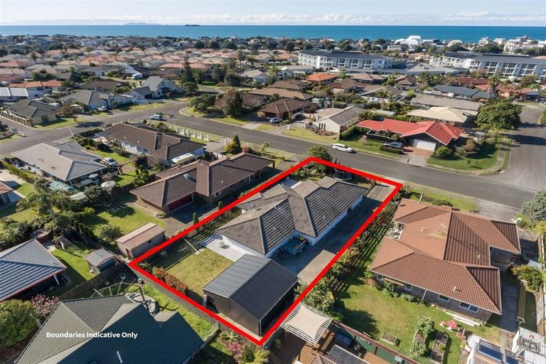 Photo of property in 37 Reilly Avenue, Mount Maunganui, 3116