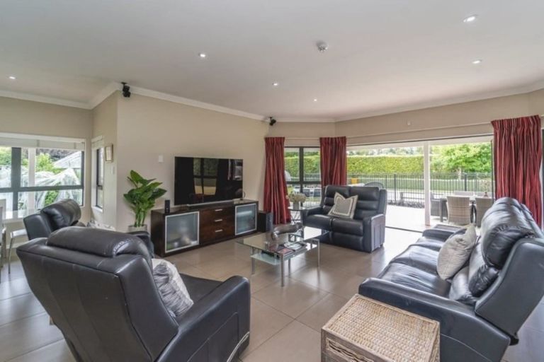 Photo of property in 4-6 Mole Street, Greytown, 5712