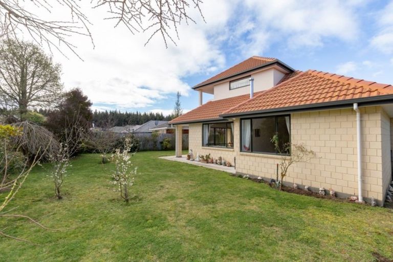 Photo of property in 40 Forest Drive, Parklands, Christchurch, 8083
