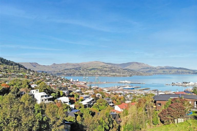 Photo of property in 62 Jacksons Road, Lyttelton, 8082