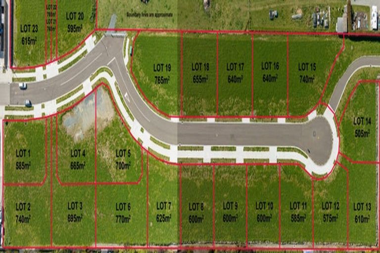 Photo of property in 52 George Fyfe Way, Wakefield, 7025