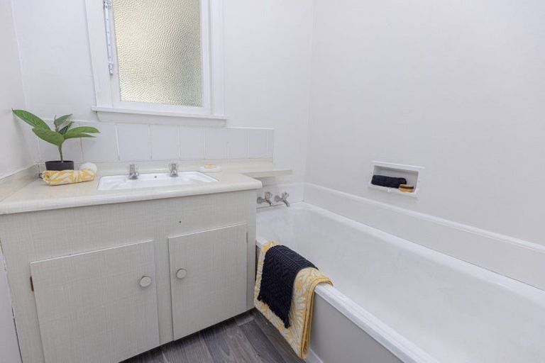 Photo of property in 230 Heads Road, Gonville, Whanganui, 4501