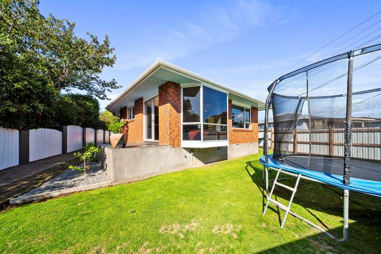 Photo of property in 12 Saxton Road, Upper Vogeltown, New Plymouth, 4310