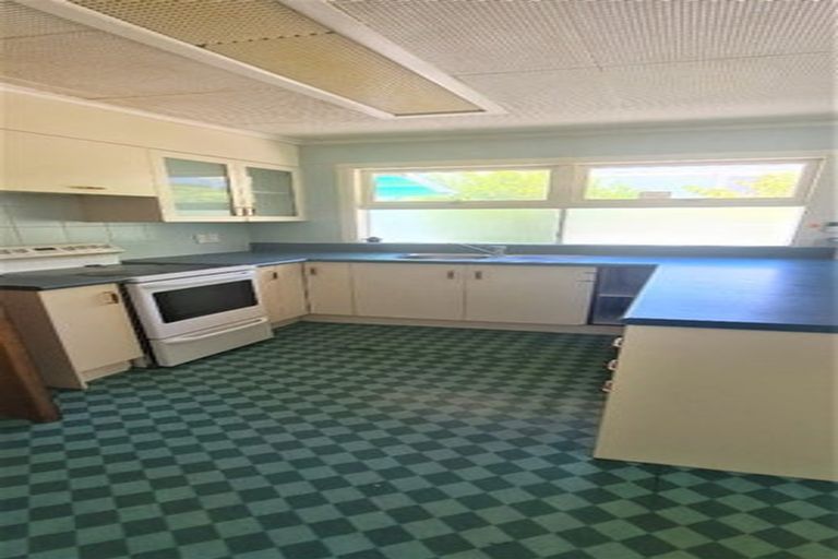 Photo of property in 21 Olsen Avenue, Hillsborough, Auckland, 1042