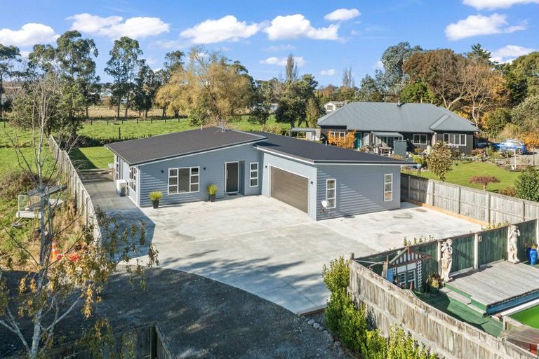 Photo of property in 83a Pukepapa Road, Marton, 4710
