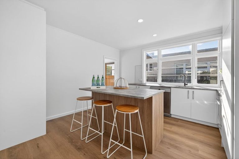 Photo of property in 325 Hills Road, Mairehau, Christchurch, 8013