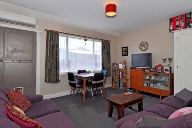 Photo of property in 1/34 Whitmore Street, Edgeware, Christchurch, 8013