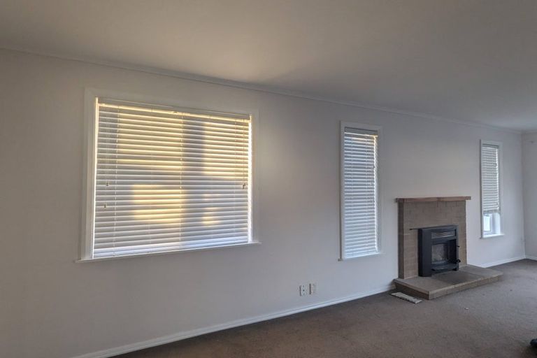 Photo of property in 19 Henry Street, Ebdentown, Upper Hutt, 5018