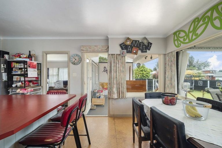 Photo of property in 26 Hillcrest Avenue, Hillcrest, Rotorua, 3015