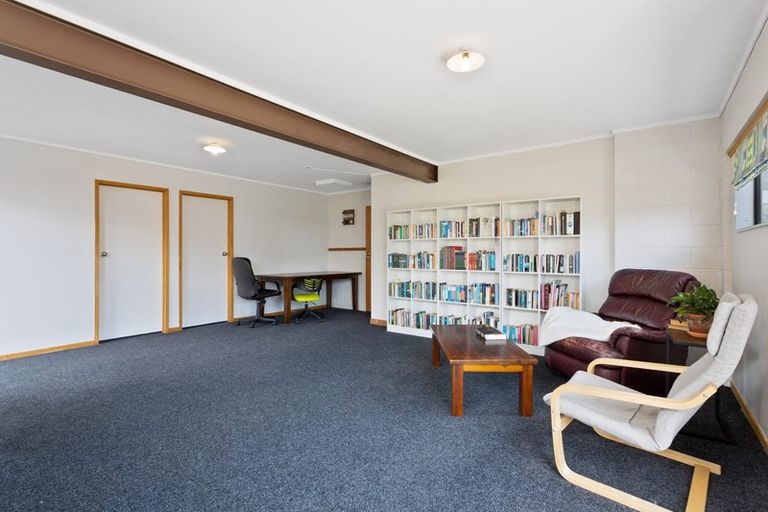 Photo of property in 1/126 Carlisle Road, Browns Bay, Auckland, 0632