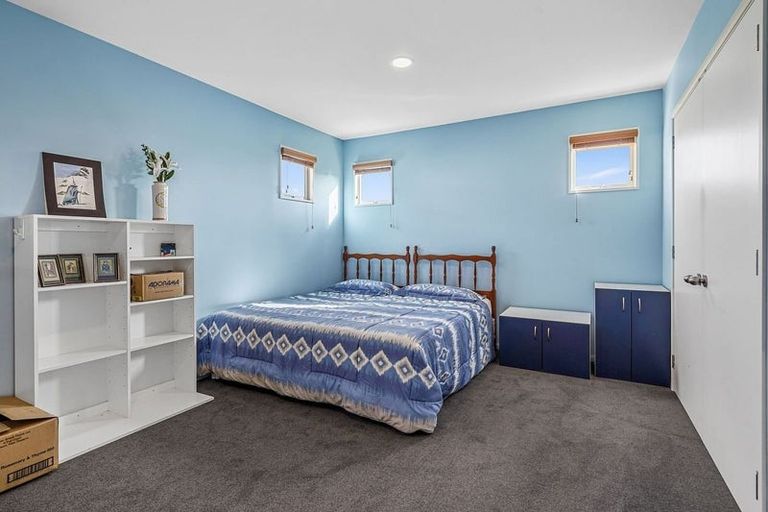 Photo of property in 4 Dunkeld Lane, Redcliffs, Christchurch, 8081