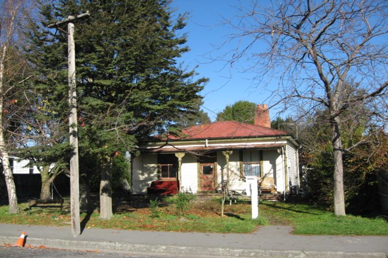 Photo of property in 692 Main North Road, Belfast, Christchurch, 8051