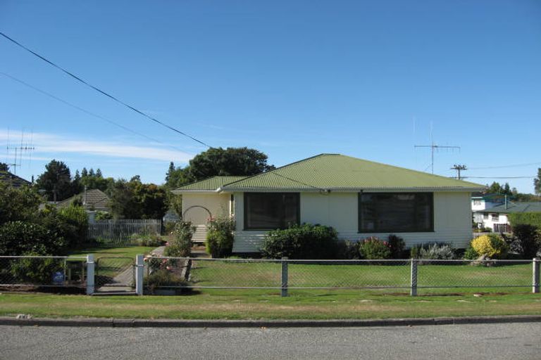 Photo of property in 85 Peel Street, Geraldine, 7930