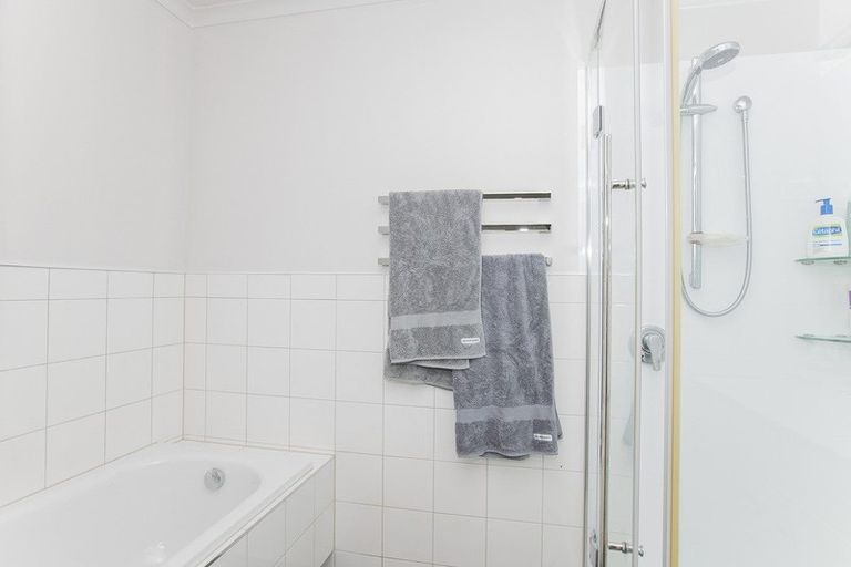 Photo of property in 8 Domett Street, Whataupoko, Gisborne, 4010