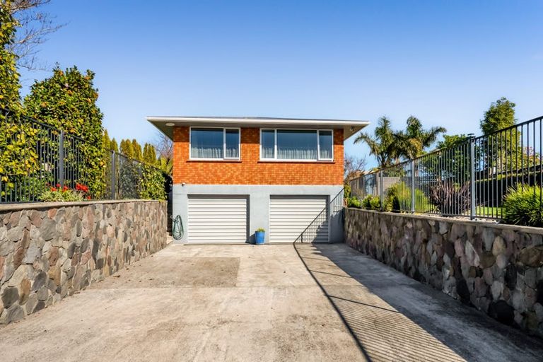 Photo of property in 78 Queens Road, Glen Avon, New Plymouth, 4312
