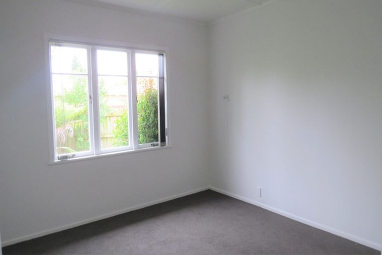 Photo of property in 36 Sandwich Road, St Andrews, Hamilton, 3200