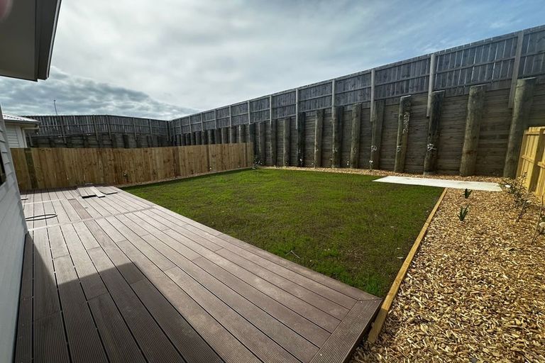 Photo of property in 17 Kowaitau Avenue, Beachlands, Auckland, 2018