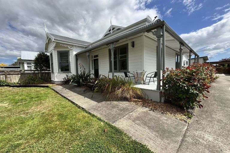 Photo of property in 10a Hereford Street, West End, Palmerston North, 4410