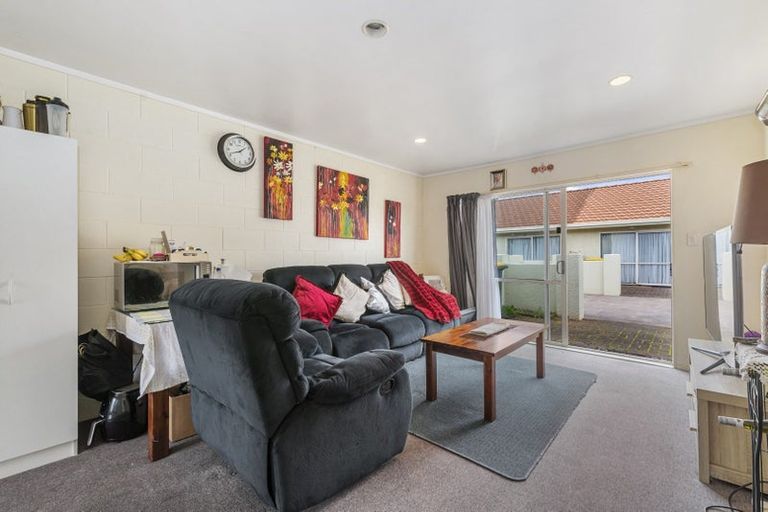 Photo of property in 1/6 Gibson Street, Fenton Park, Rotorua, 3010