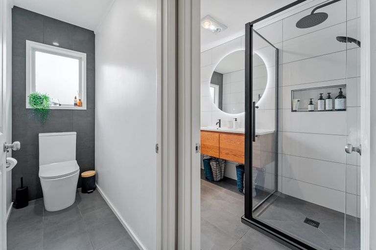 Photo of property in 287d Vipond Road, Stanmore Bay, Whangaparaoa, 0932