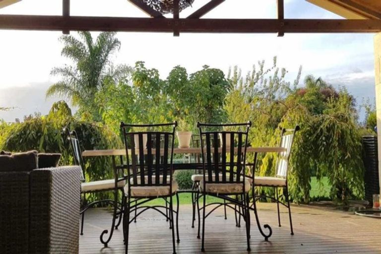 Photo of property in 1 Avenue Road, Greenmeadows, Napier, 4112