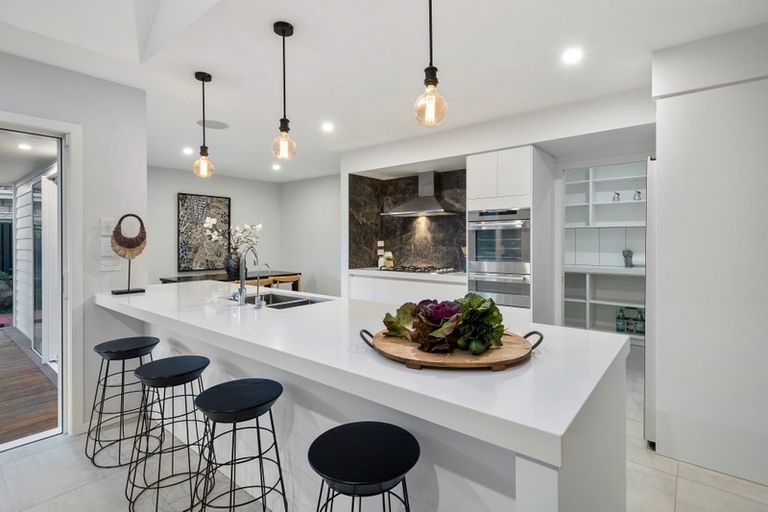 Photo of property in 4 Aranui Drive, Papamoa Beach, Papamoa, 3118