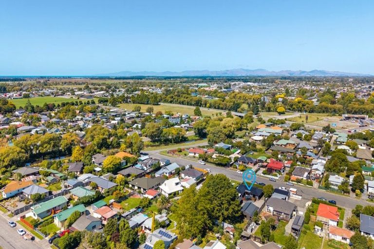 Photo of property in 32 Cridland Street West, Kaiapoi, 7630